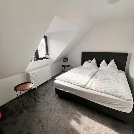 Moderne Maisonette Apartment Monchengladbach